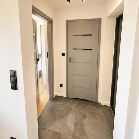 Jeziorny Horyzont Apartmán *